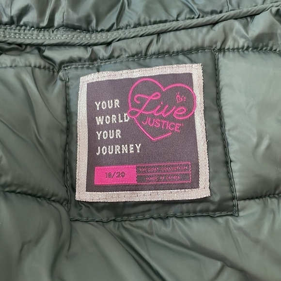 Girls justice sz 18/20 packable puffer green camo jacket coat - Picture 4 of 4